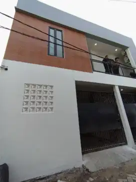 Ngomset‼️ Kost Aktif Kemlaten Surabaya