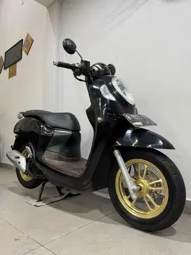 Scoopy Prestige Keyless 2021 / 2022 Mulus Orisinil Plat Jakarta ABBA