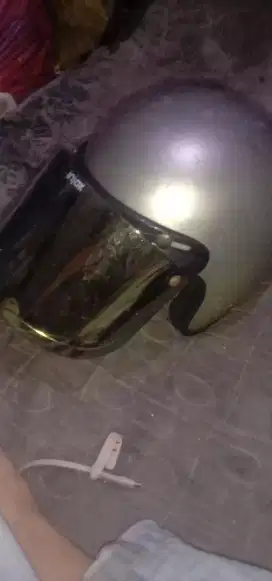 Jual helem bekas masi bisa dipkai