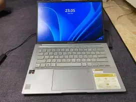 Asus Vivobook 14X 1403QA VIPS751 Transparent Silver