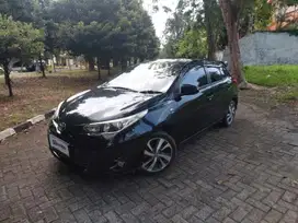 DP RENDAH Toyota Yaris 1.5 G Bensin-MT 2018 HITAM wPX