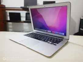 Macbook Air 2015 13 inch , RAM 8GB, SSD 256 GB Second