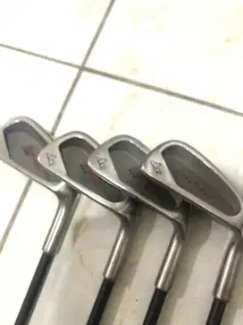 Stick golf wilson iron set (6,7,8,9)