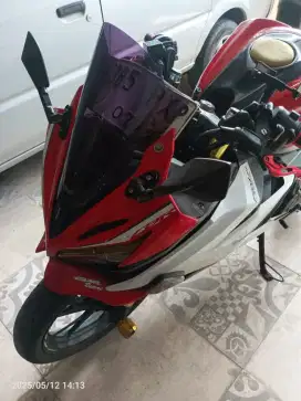 Dijual Motor Honda CBR150R