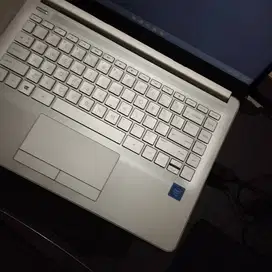 Laptop HP 14' Ram 8GB, HDD 1 TB, SSD 128 GB