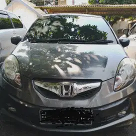 Dijual honda brio e 2014 AT