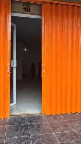 Ruko baru sudah Renovasi full siap pakai lokasi stategis
