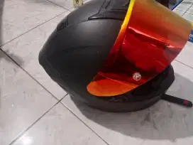 N      Helm njs zx-1