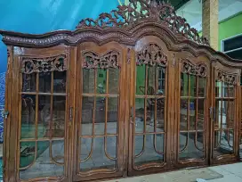 Lemari Bufet Kayu Jati ukir 5 pintu