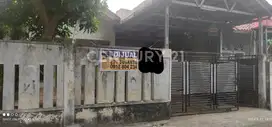 Di Jual Rumah Besar, Suasana Asri Dan Nyaman.
