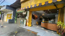 Dijual Di Bawah NJOP 3 Ruko Gandeng di Jl. dr.Saharjo Raya, Manggarai