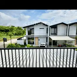 Rumah 2 Lantai Furnished Di Cluster Waterfront Lippo Cikarang
