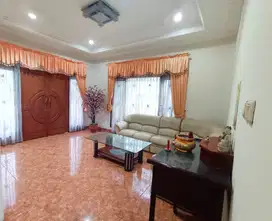 Rumah Hoek Muara Karang Siap Huni Dekat Pusat Perbelanjaan