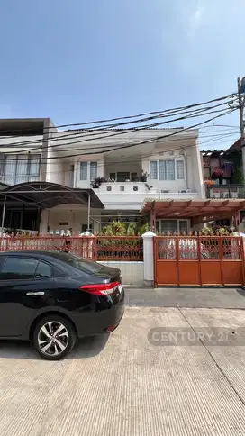 Rumah Siap Huni Di Pelepah Hijau, Kelapa Gading