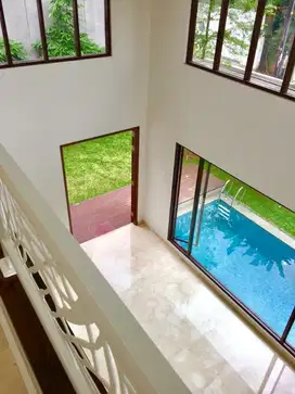 Dijual Rumah Mewah Siap Huni di Kemang Selatan