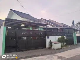 Dijual Rumah baru exclusive semi furnish
