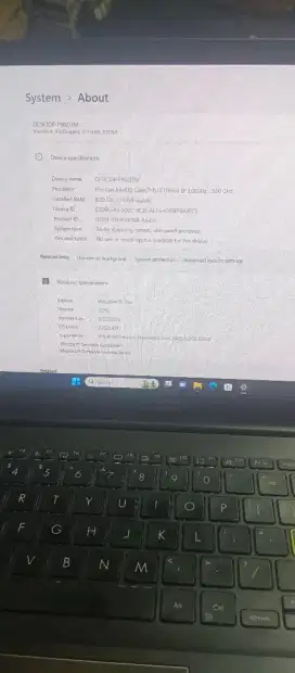 Laptop Asus vivobook i3
