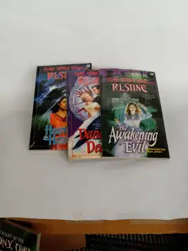 Jual novel dan komik