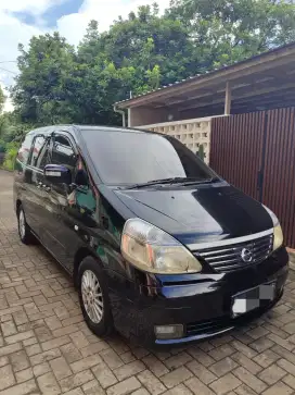 Nissan Serena 2011 Bensin