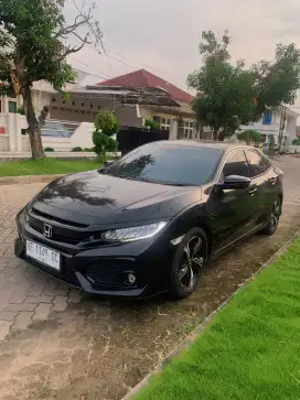 CIVIC TURBO HB 2017