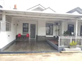 Rumah Siap Huni Dalam Cluster di Bentang Artha Ciwastra