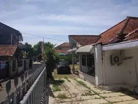 Rumah dan Pabrik Strategis di Kiaracondong Bandung