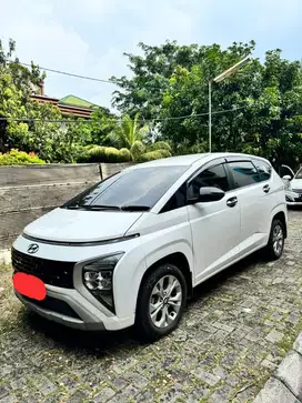 Hyundai Stargazer essential 2023 Bensin