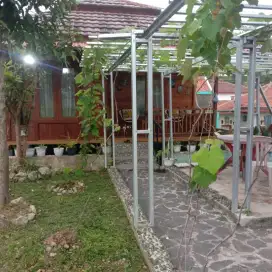 Vila, Kontrakan dan TK