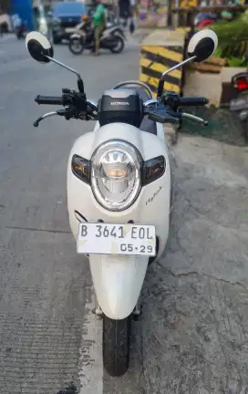 HONDA SCOOPY 2019