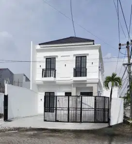 Sutorejo‼️Jual Rumah Hook Baru Dekat Pakuwon City