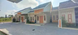 Rumah Tipe 65/110 m² di Purwomartani Dekat SPBU Kadisoko Purwomartani