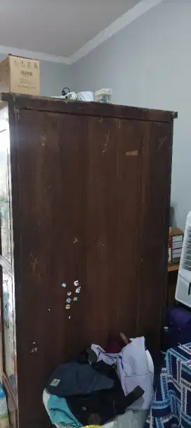 Lemari Jati  Pintu Kaca