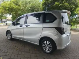 Honda Freed AC Double