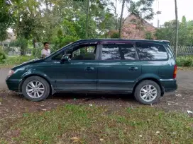 Hyundai trajet DOHC 2002