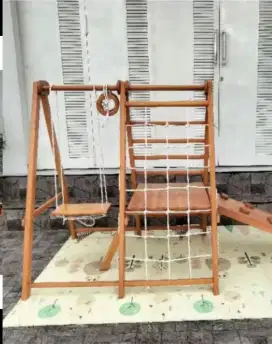 Brakiasi anak kayu playground bekas