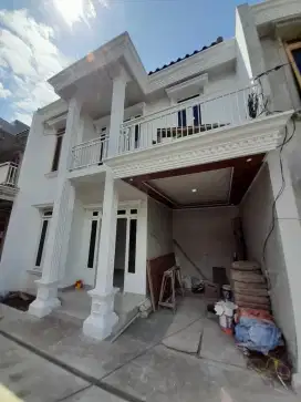 Rumah Baru Ciputat 2 Lantai Gaya Minimalis