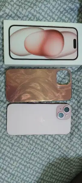 Iphone 15 128gb Digimap, garansi on bulan 10 BH 99