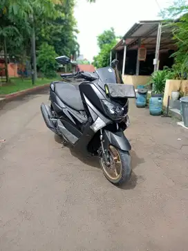 Yamaha N max 2019 non abs