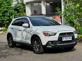 Mitsubishi Outlander 2.0 PX Limited AT Putih 2013