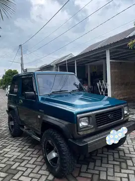 DAIHATSU FEROZA