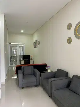 Jual Rumah CANTIK dan TERAWAT di Cisaranten Arcamanik Bandung MURAH 