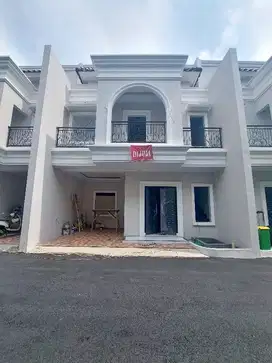 Rumah Baru Dalam Townhouse Ready Di Jagakarsa Jakarta Selatan