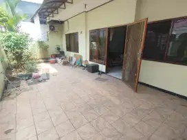 Dijual Rumah Unfurnished Bagus SHM di Daan Mogot Jakarta Barat