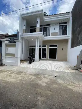 Rumah Baru 1 menit ke Borobudur Suhat Blimbing 5 menit Kampus UB