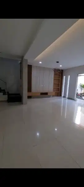 Dijual rumah full renovasi furnished di Tatar Naganingrum