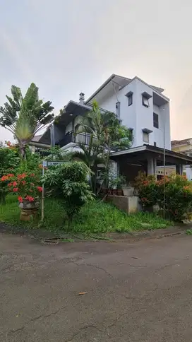 Rumah mewah murah siap huni di Bsd Taman Giri Loka