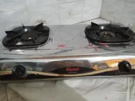 Kompor dua tungku Rinai