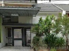 Rumah Dijual di Golden City Sepatan Strategis Siap Nego J-21026
