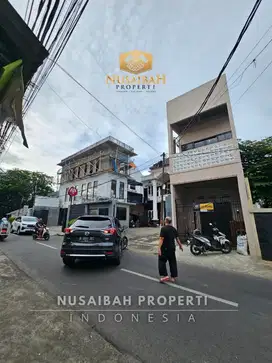 Ruko baru 2 lantai setengah jalur angkot 2 mobil condet jaktim
