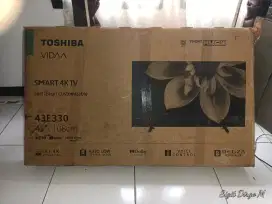 Tv led TOSHIBA 4K bekas